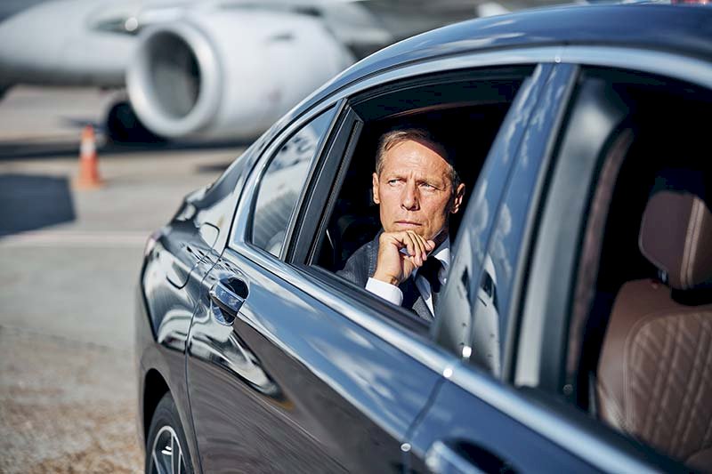 Riverwoods Limo Service